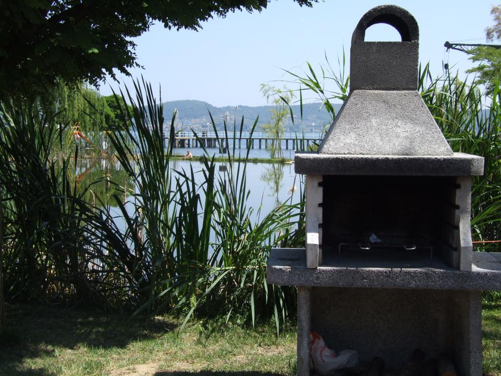 易达捷村露营地 SantʼArcangelo 外观 照片